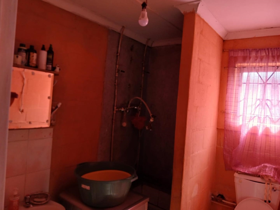 2 Bedroom Property for Sale in Dalvale Western Cape